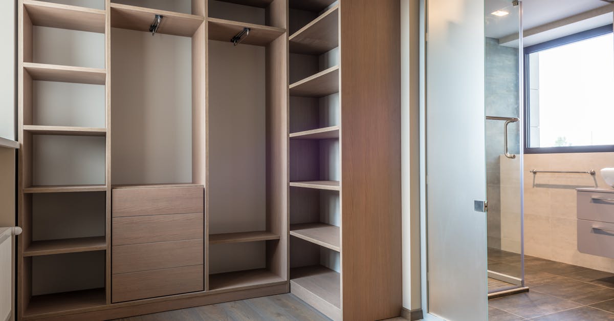 How to Maximise Space with Custom Wardrobes