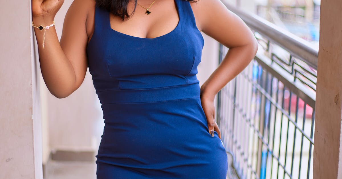 How to Style the Interior of Your Built In Wardrobe